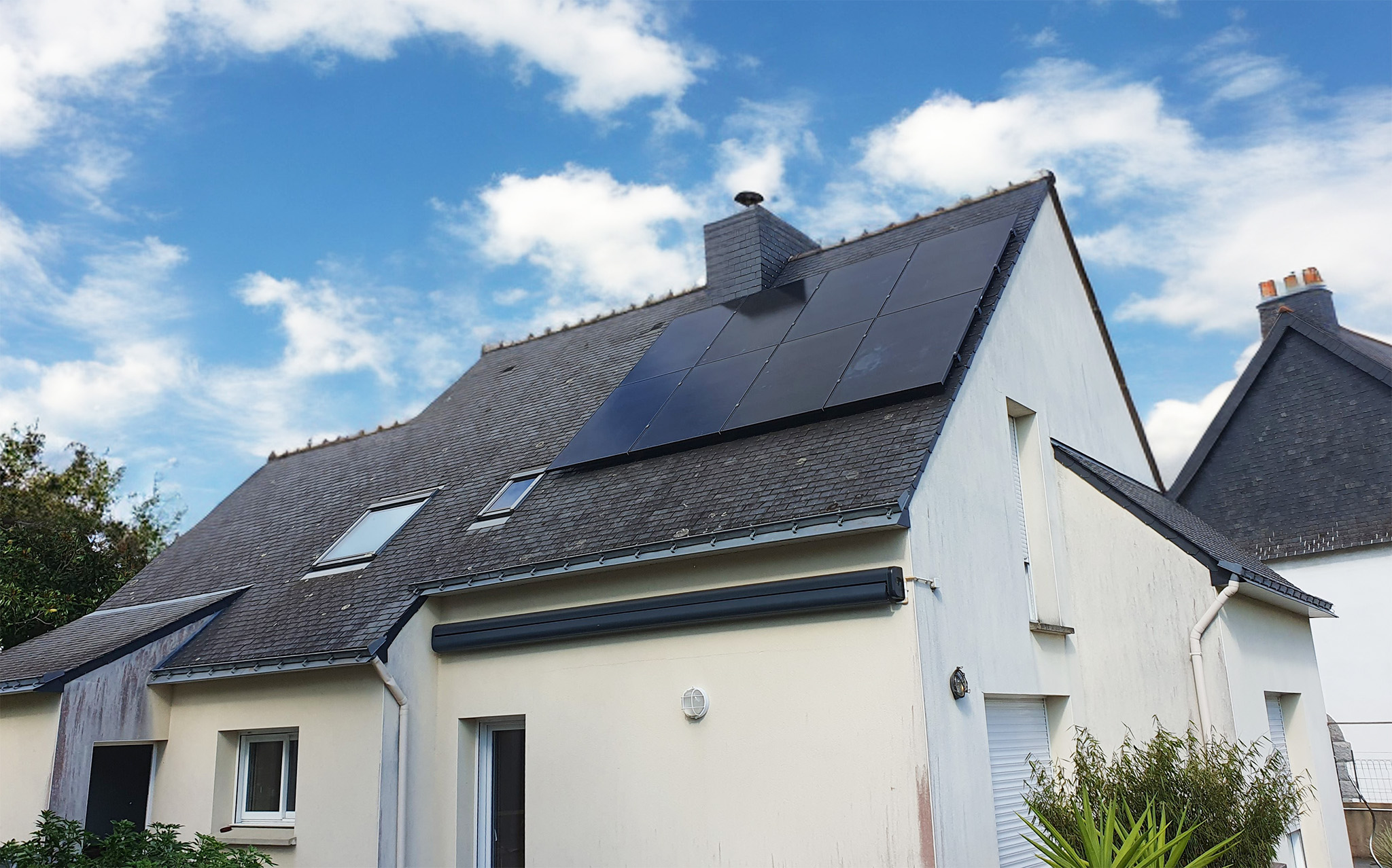 Comment entretenir ses panneaux solaires en Bretagne